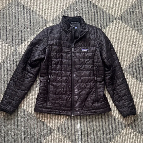 Patagonia Women's Black Nano Puff Jacket - Picture 2 of 12